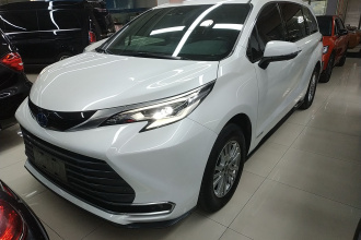 丰田 赛那SIENNA 2021款 2.5L混动 尊贵版