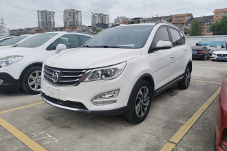 宝骏560 2016款 1.8L iAMT豪华型