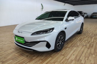 比亚迪 海豹06新能源 2026款 DM-i 超享版 210KM尊享型