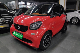 smart fortwo 2015款 1.0L 52千瓦硬顶激情版