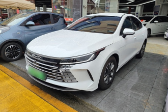 比亚迪 驱逐舰05 2024款 荣耀版 DM-i 55KM 豪华型