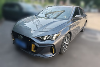广汽传祺 影豹 2021款 270T DCT J15版