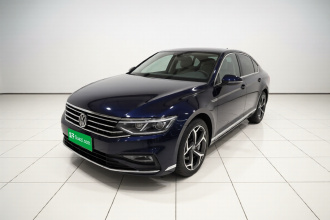 大众 迈腾 2024款 200万辆众享款 330TSI DSG豪华型