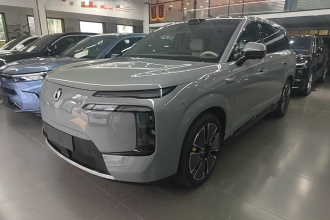 腾势N8L 2025款 旗舰型