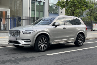 沃尔沃XC90 2024款 B5 智行豪华版 5座