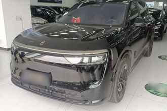 鸿蒙智行 问界M8 2025款 增程 Max+版 53.4kWh 6座版 (192线激光雷达）