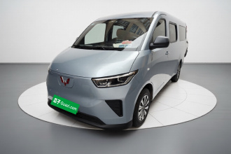 五菱汽车 五菱扬光 2024款 300km 舒适型客车版 75kW