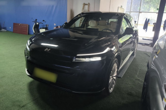 乐道L90 2025款 Max 六座版