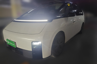 理想汽车 理想MEGA 2024款 Ultra