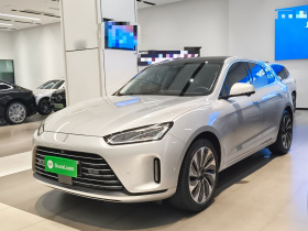 鸿蒙智行 问界M5 2022款 增程后驱标准版