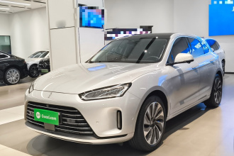 鸿蒙智行 问界M5 2022款 增程后驱标准版