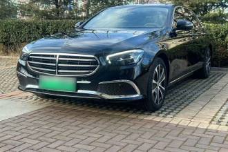 奔驰E级新能源 2023款 E 350 e L 插电式混合动力轿车