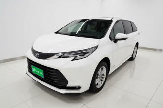 丰田 赛那SIENNA 2023款 2.5L混动 舒适版