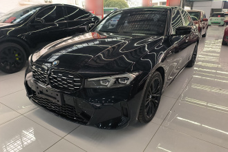 宝马3系 2023款 325i M运动曜夜套装