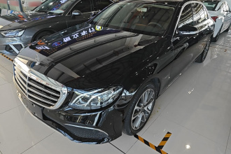 奔驰E级 2018款 改款 E 300 L 豪华型