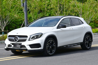 奔驰GLA 2017款 GLA 220 4MATIC 时尚型