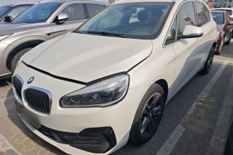 宝马2系旅行车 2018款 218i 尊享型运动套装