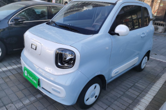 奔腾小马 2026款 222km 炫彩马