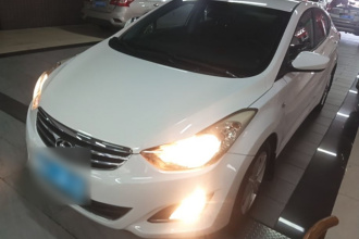 现代 朗动 2012款 1.6L 自动时尚型