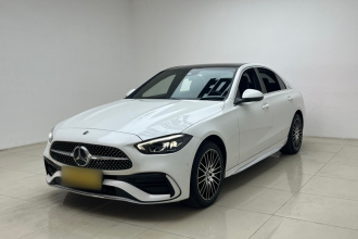 奔驰C级 2023款 改款二 C 260 L 运动版