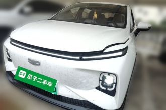 吉利几何E萤火虫 2024款 401km 星光