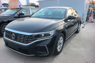 大众 帕萨特新能源 2025款 430PHEV 混动商务版