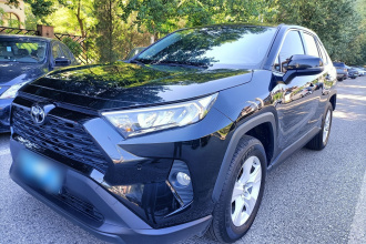 丰田 RAV4荣放 2022款 2.0L CVT两驱都市版