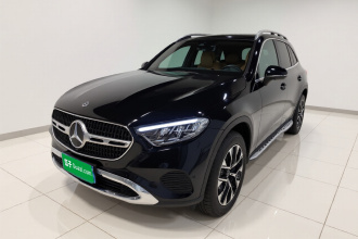 奔驰GLC 2023款 GLC 260 L 4MATIC 动感型 5座