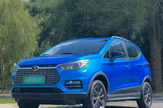 比亚迪 元新能源 2018款 EV360 智联炫酷型