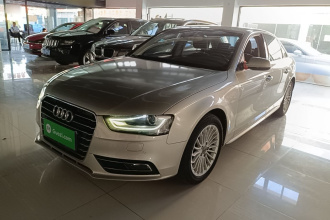 奥迪A4L 2016款 35 TFSI 典藏版 自动标准型