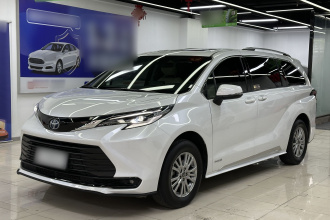 丰田 赛那SIENNA 2021款 2.5L混动 舒适版