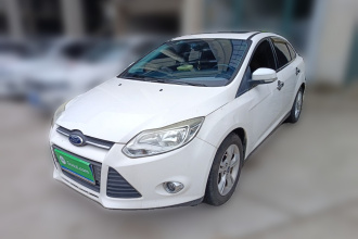 福特 福克斯 2012款 三厢 1.6L 自动风尚型