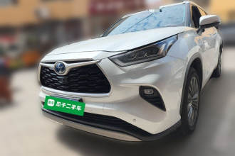 丰田 汉兰达 2022款 双擎 2.5L 四驱尊贵版 7座