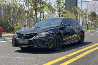 丰田 凯美瑞 2022款 2.0S 骑士版