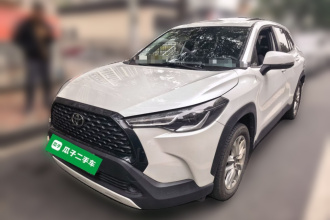 丰田 卡罗拉锐放 2022款 2.0L 精英版