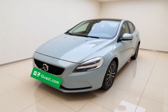 沃尔沃V40 2018款 T3 智逸版