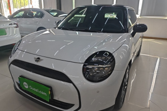 电动MINI COOPER 2024款 456km COOPER E 经典派