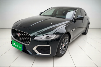 捷豹XFL 2023款 XFL 2.0T P200 两驱精英豪华版