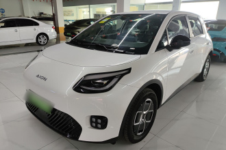 埃安 AION UT 2025款 330星辉版