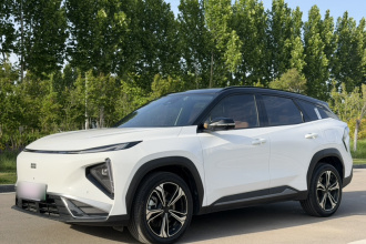 吉利银河 银河L7 2025款 EM-i 115km 探索+版