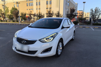 现代 朗动 2016款 1.6L 手动尊贵型