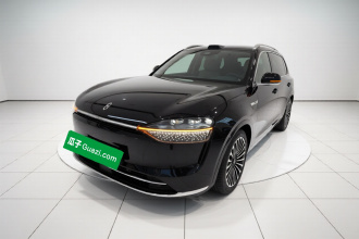 鸿蒙智行 问界M9 2024款 增程 Max版 42kWh 6座版