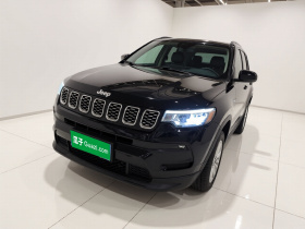 Jeep 指南者 2021款 220T 自动精英版