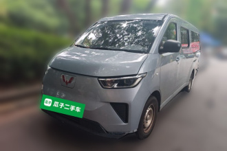 五菱汽车 五菱扬光 2026款 440km 客车版舒适型 6座