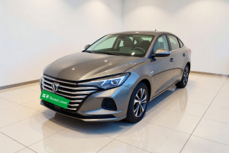 长安 逸动 2021款 PLUS 1.6L GDI 手动豪华型
