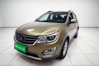 宝骏560 2015款 1.8L 手动精英型