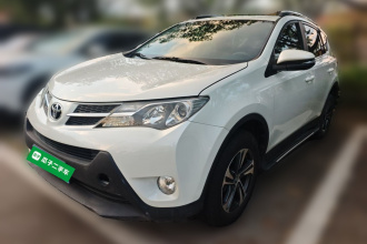 丰田 RAV4荣放 2015款 2.0L CVT两驱风尚版