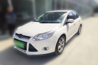 福特 福克斯 2012款 三厢 1.6L 自动风尚型