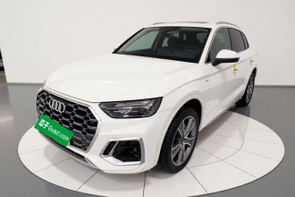 奥迪Q5L 2021款 45 TFSI 豪华动感型