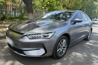 比亚迪 秦PLUS 2023款 冠军版 EV 510KM卓越型